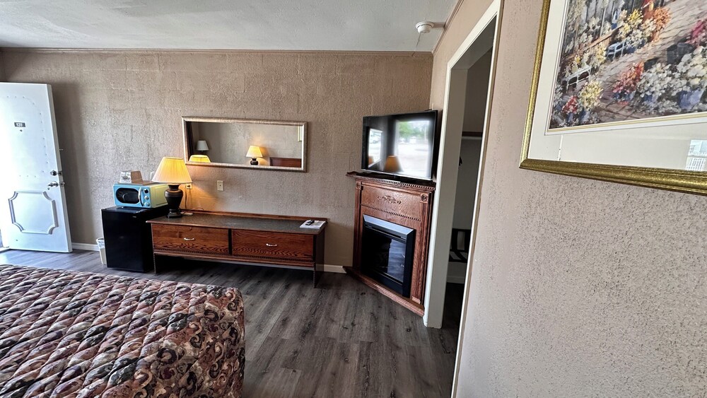 Botkins motel