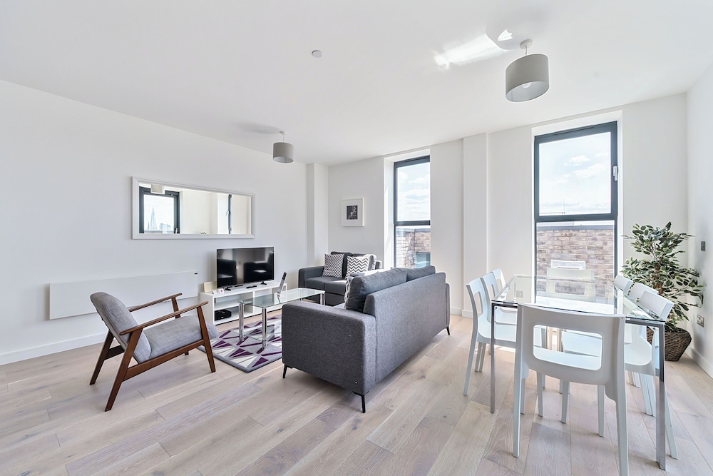 Roomspace Apartments -Caroline Street