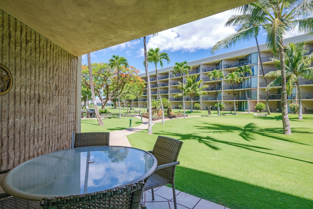 Romannas Golden Ray Oceanfront Condo