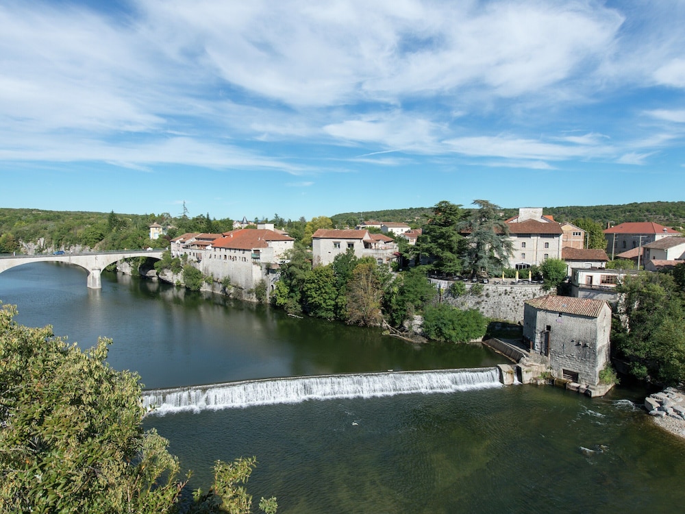 Splendid Holiday Home in Vagnas With Private Swimming Pool