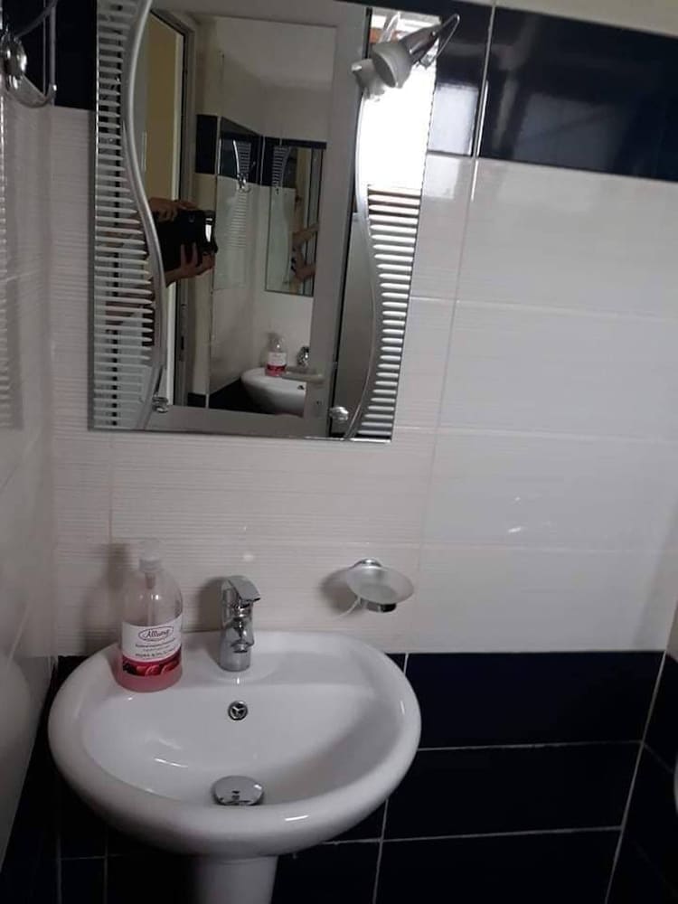 Double Room With Private Bathroom Kitchen Balcony