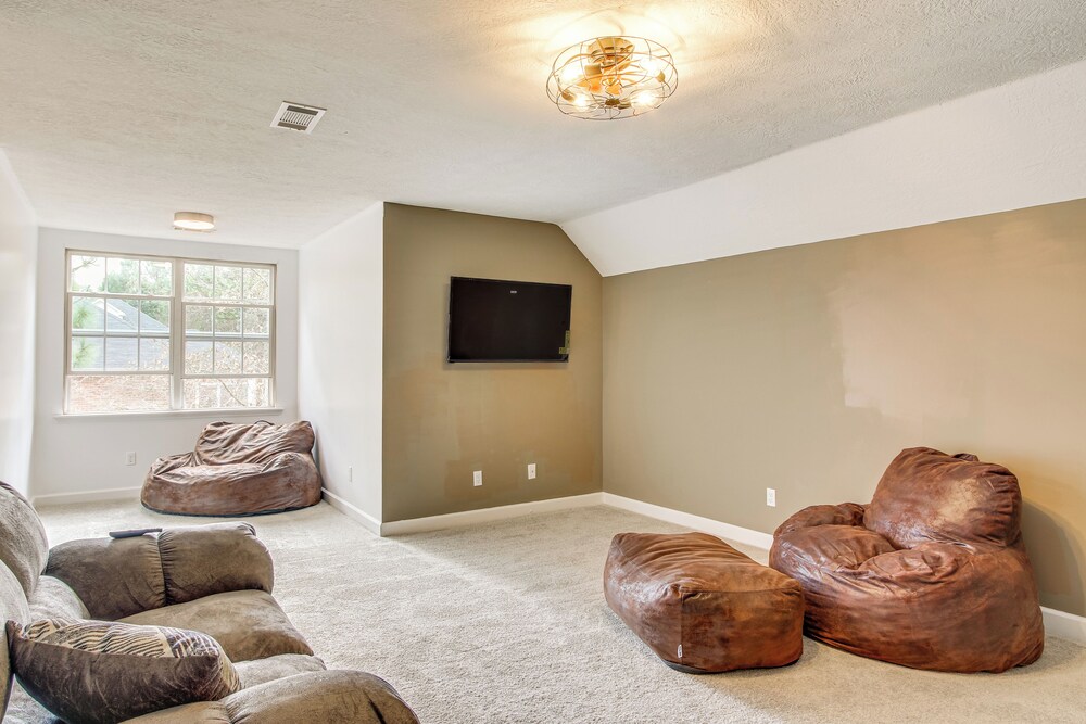 10 Mi to Augusta: Quiet Home w/ Patio & Yard!