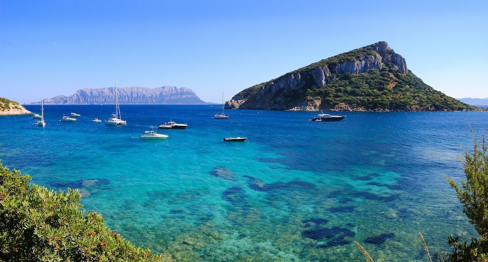 Charming Apartment Near Spiaggia Bianca