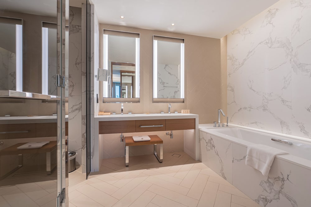 Address Opera Residences - Downtown