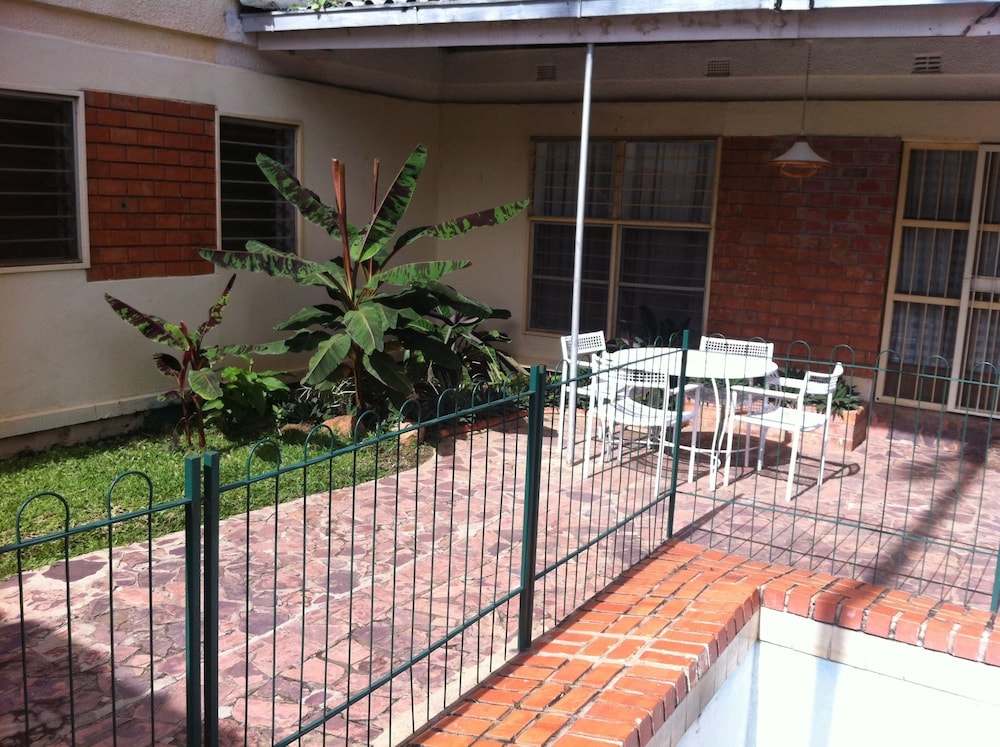 Kuku Royal Lodge