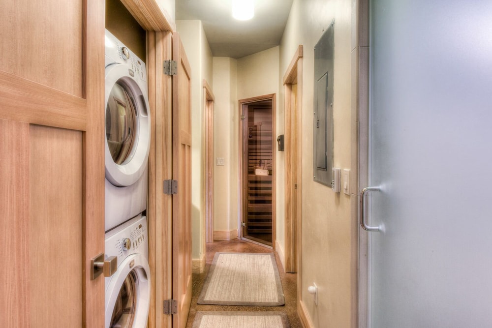 Lake Tahoe Vacations - Shining Shire - Property Image 37