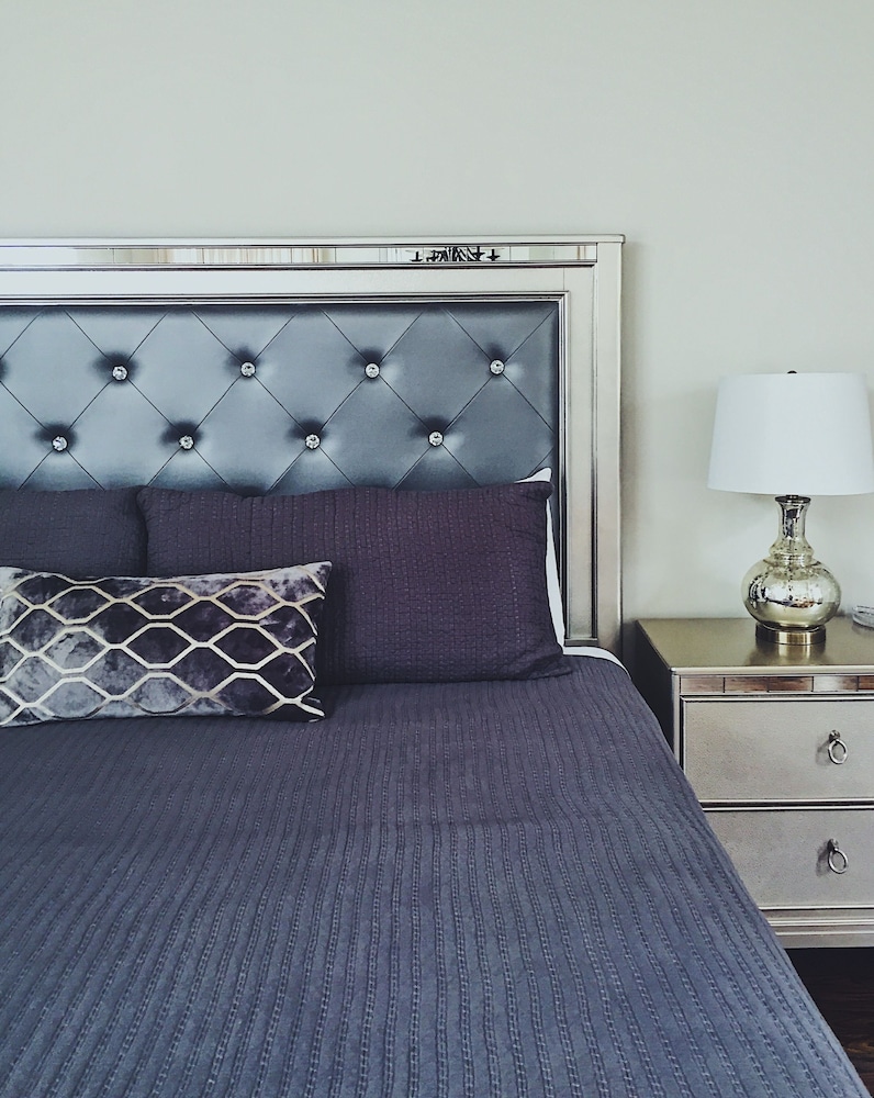 Greenview Manor Luxury Bed & Breakfast - Image 2