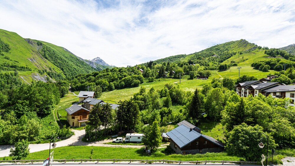 Apartment in Saint-sorlin Near Ski Resort photo 4