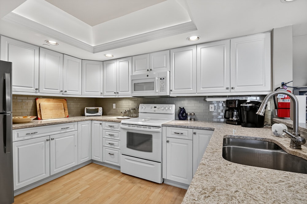 Wildwood Crest Seapointe Village Condo 2 Bedroom Condo