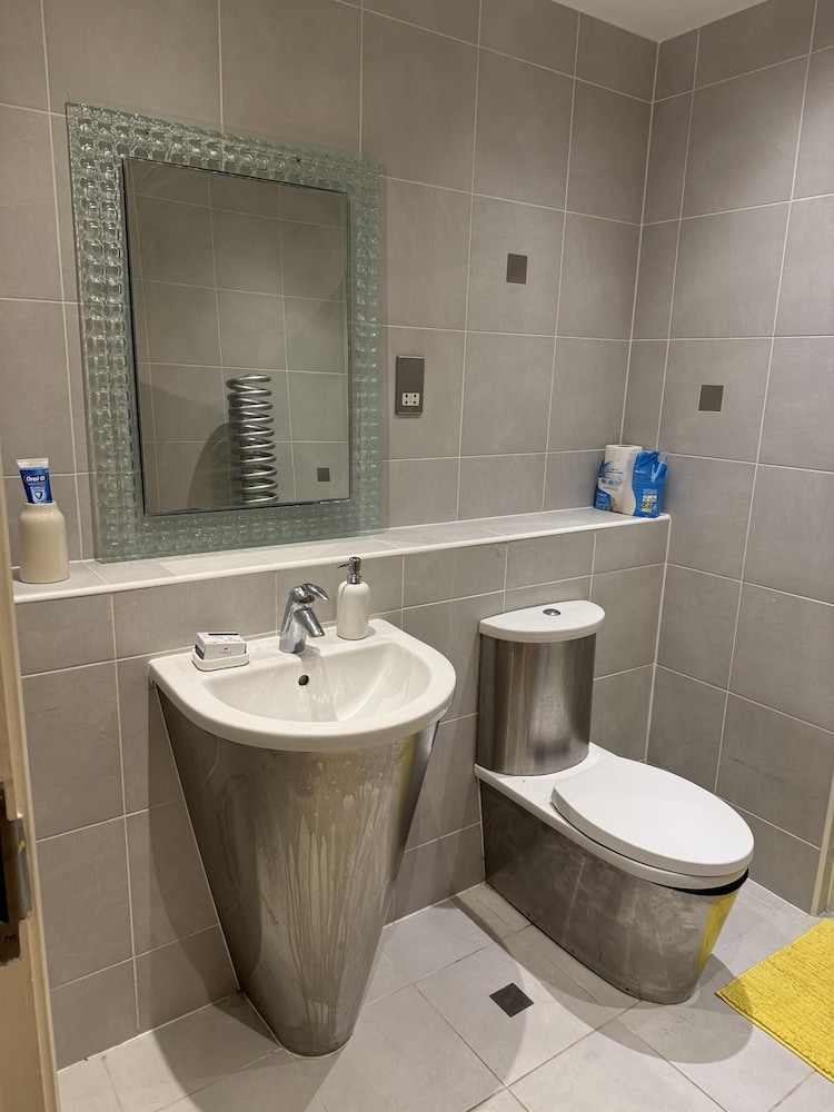 Bute Terrace Apartment - Cardiff City Center