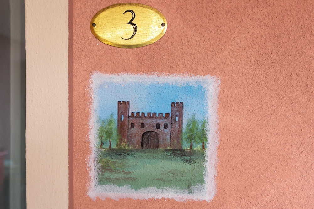 Borgo al Sole 3 by Wonderful Italy
