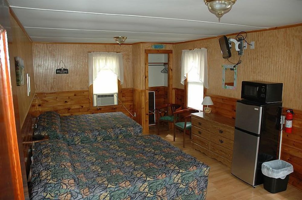 Channel Watefront Cottages