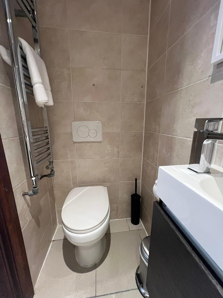 Imperial Argyle Square Apartment