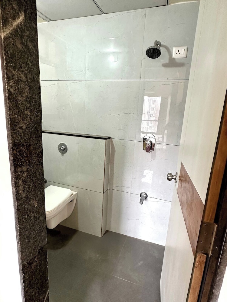 Spacious 3BHK Retreat in Ahmedabad