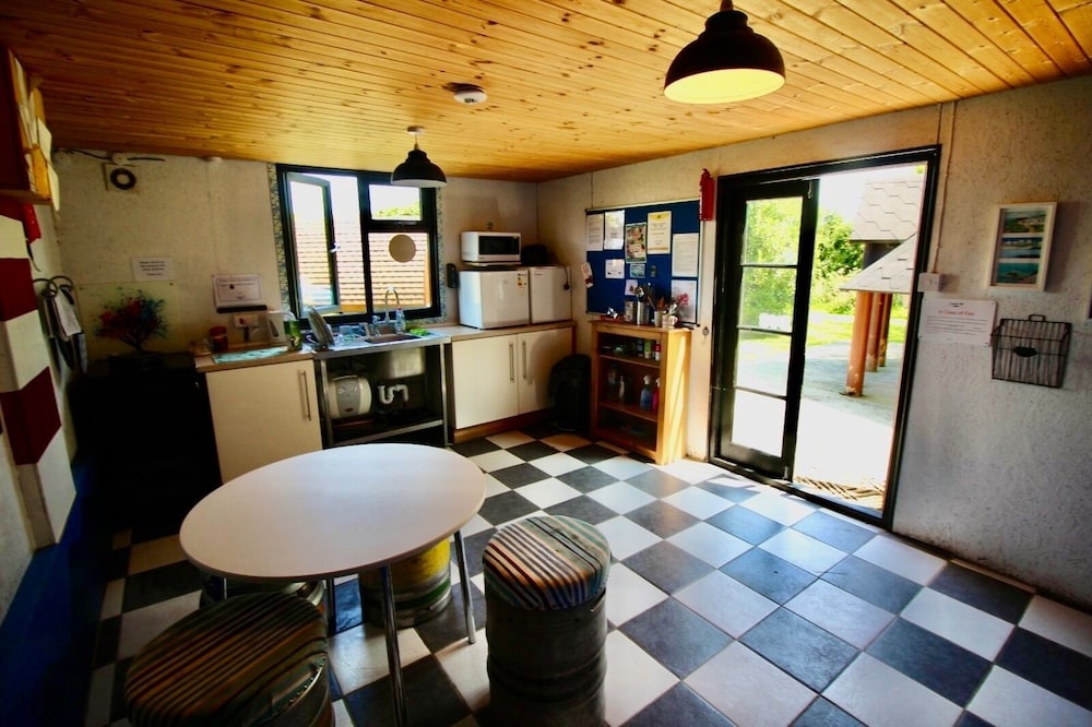 Cozy Dog Friendly Hot Tent With Log Burner & Logs
