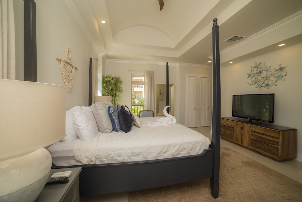 Bella Vista 4A Ocean View renovated view 5
