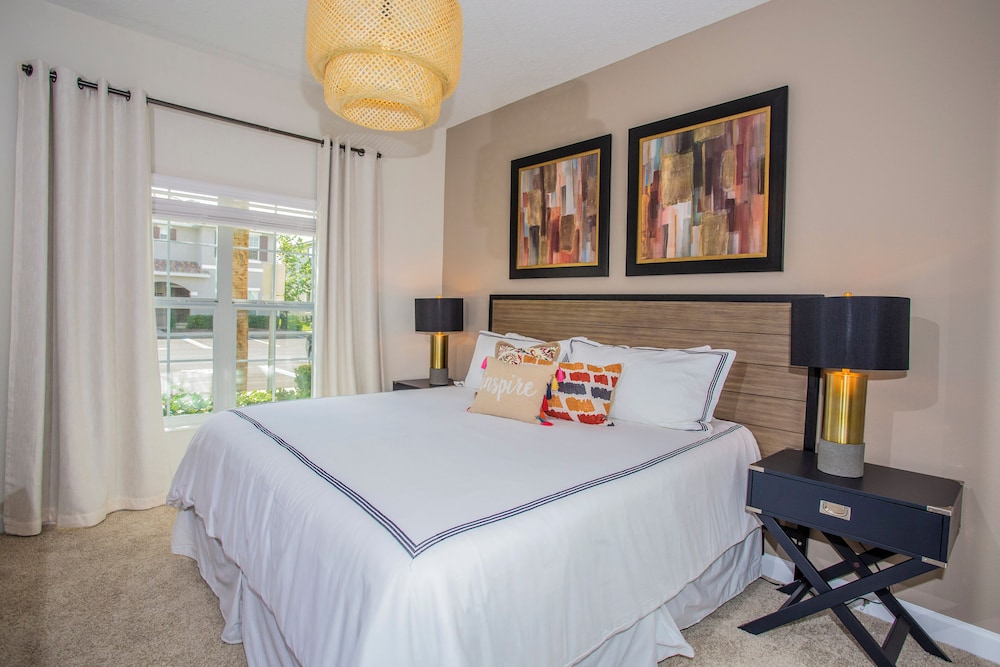 Four Bedroom Storey Lake Resort Close to Disney w Pool 3063 - Image 3