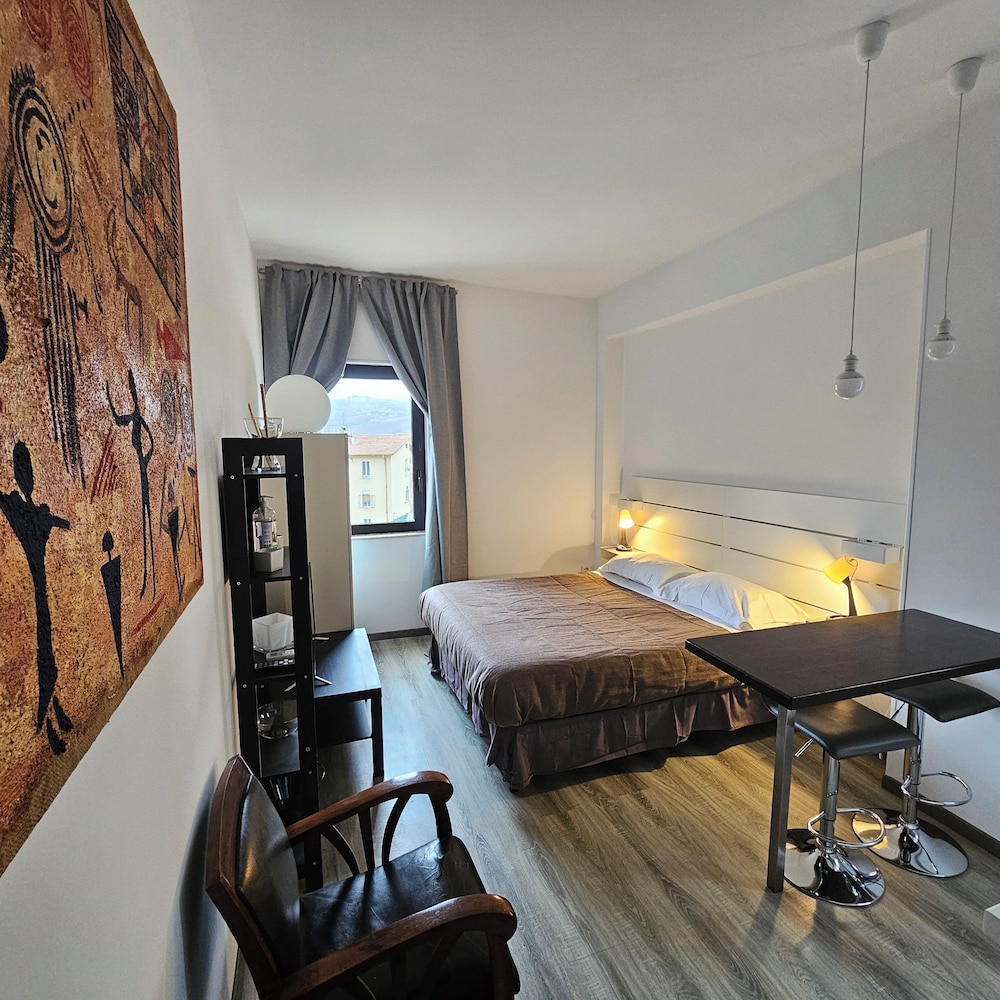 Room & Parking