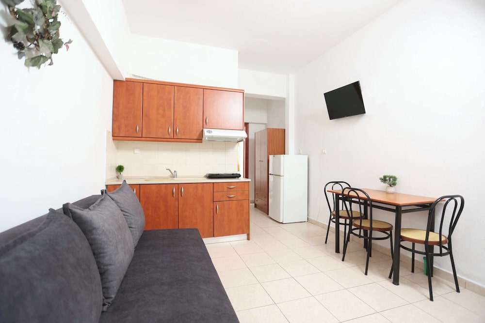 Gregory Apartments