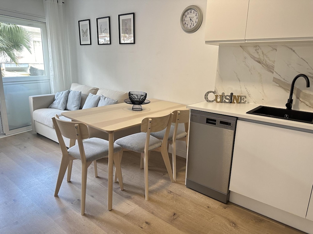 Beach Apartment IV Coeur de Pla