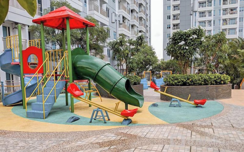 Comfortable Living And Good Place 1Br At Tanglin Supermall Mansion Apartment