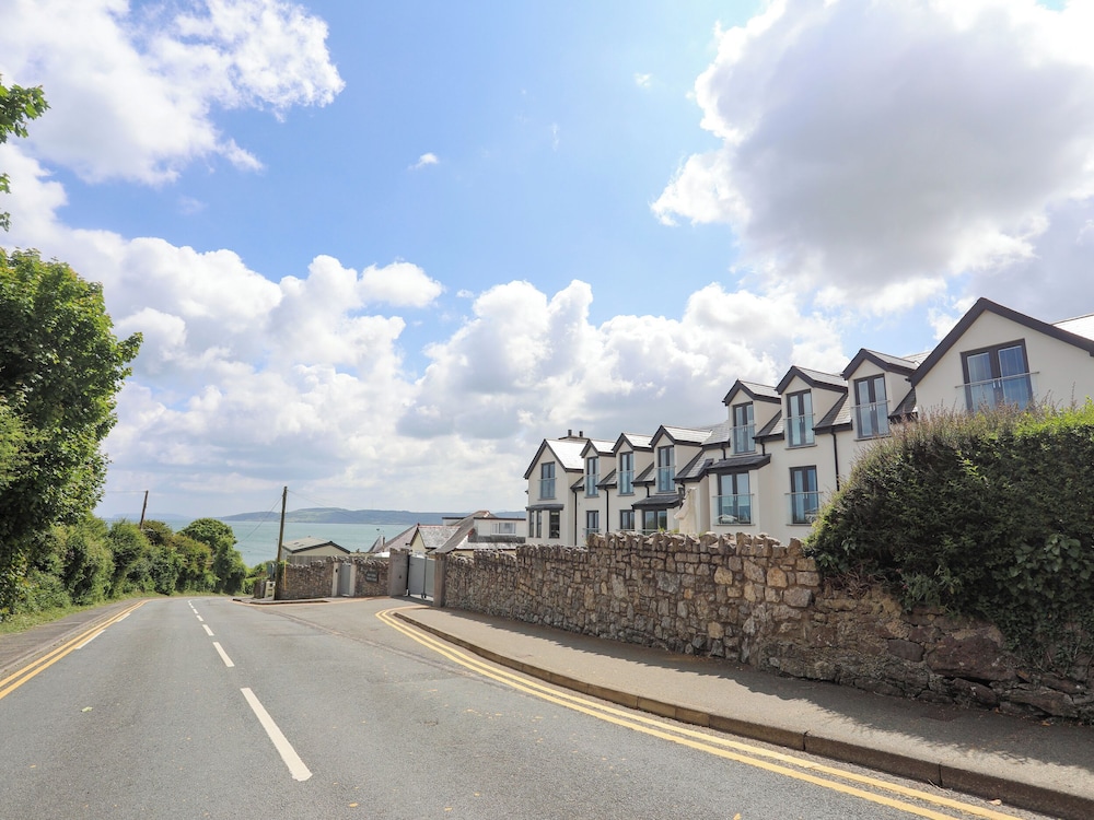 Sandy Bay Retreat