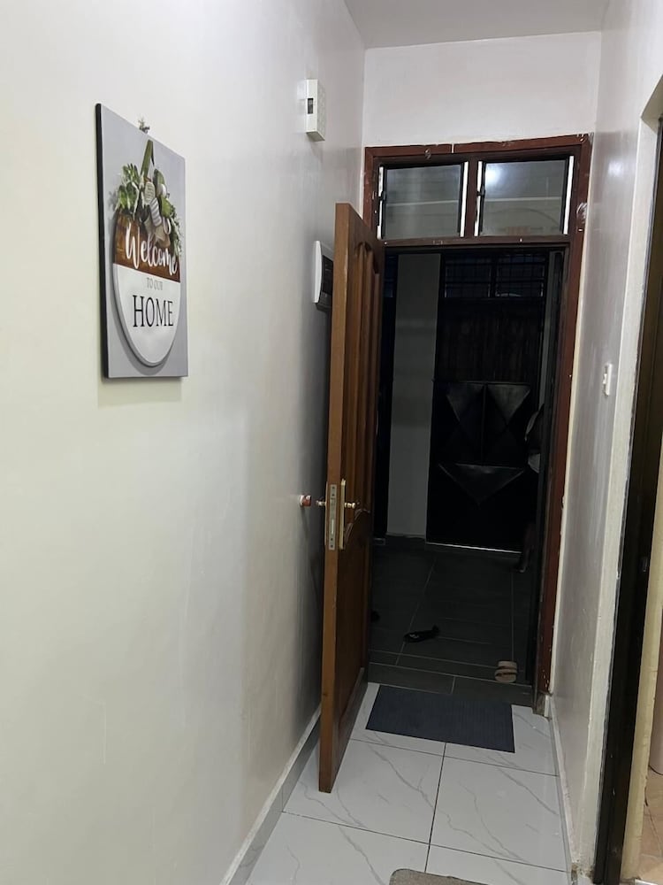 Lux Suites Lakeview Studios Bamburi