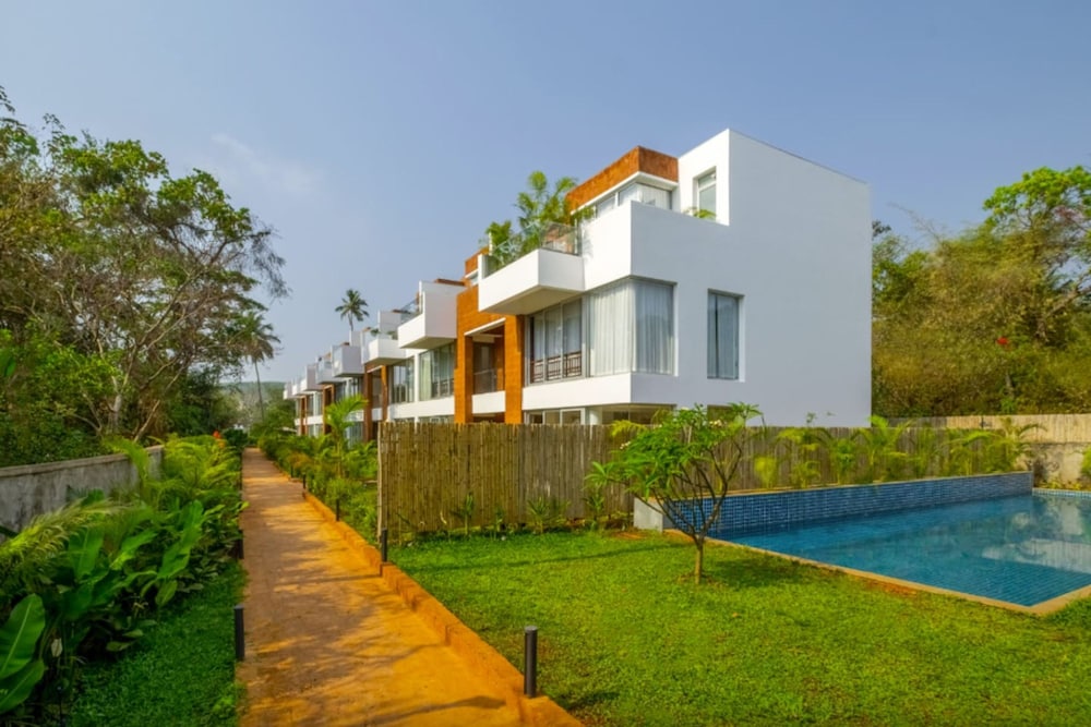 Chic 2BR Hideaway in Assagao Near Anjuna Beach