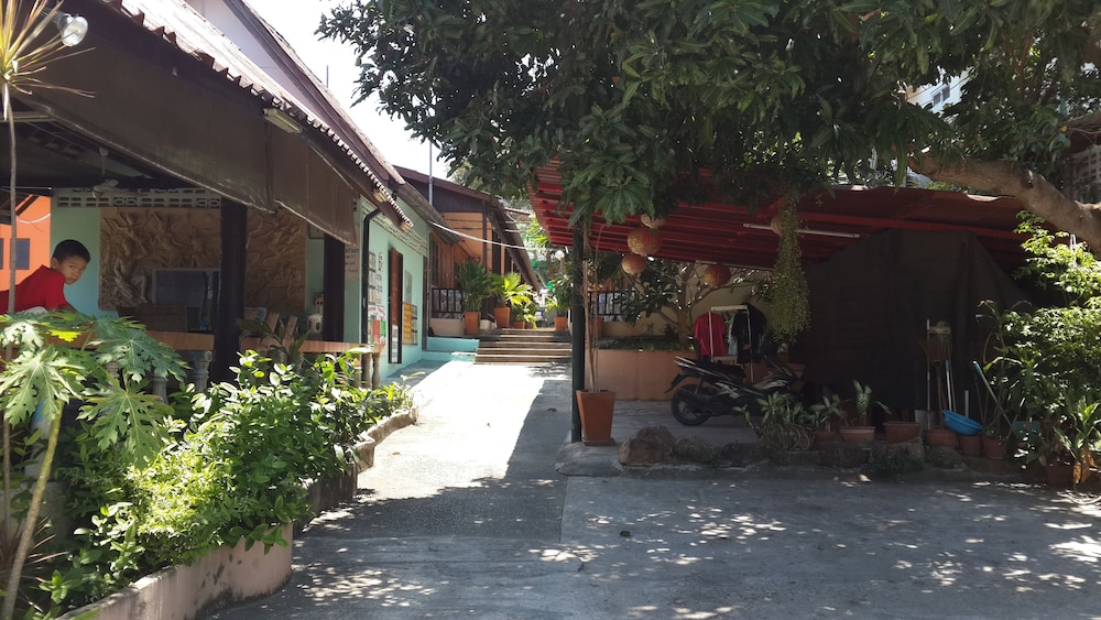 Lucky Home Resort