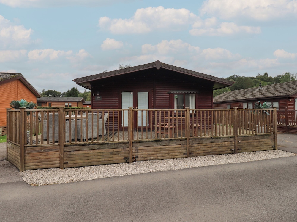 Lake View Lodge