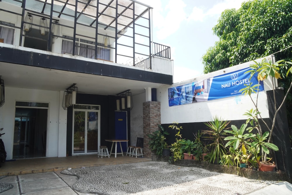 Nau Hostel