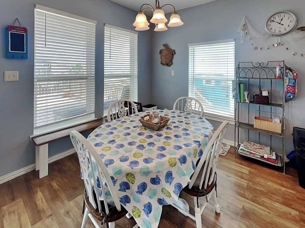 Turtle Nest by Ryson Vacation Rentals