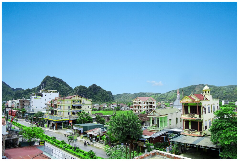 Hoan Chau Homestay - Hostel