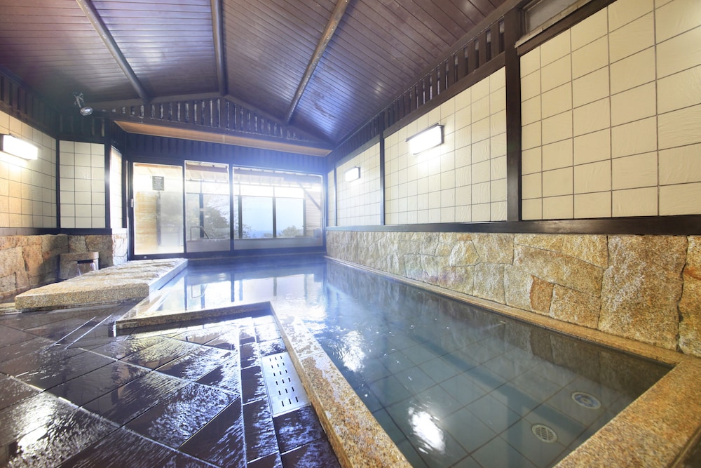 Nishiizu Koyoi