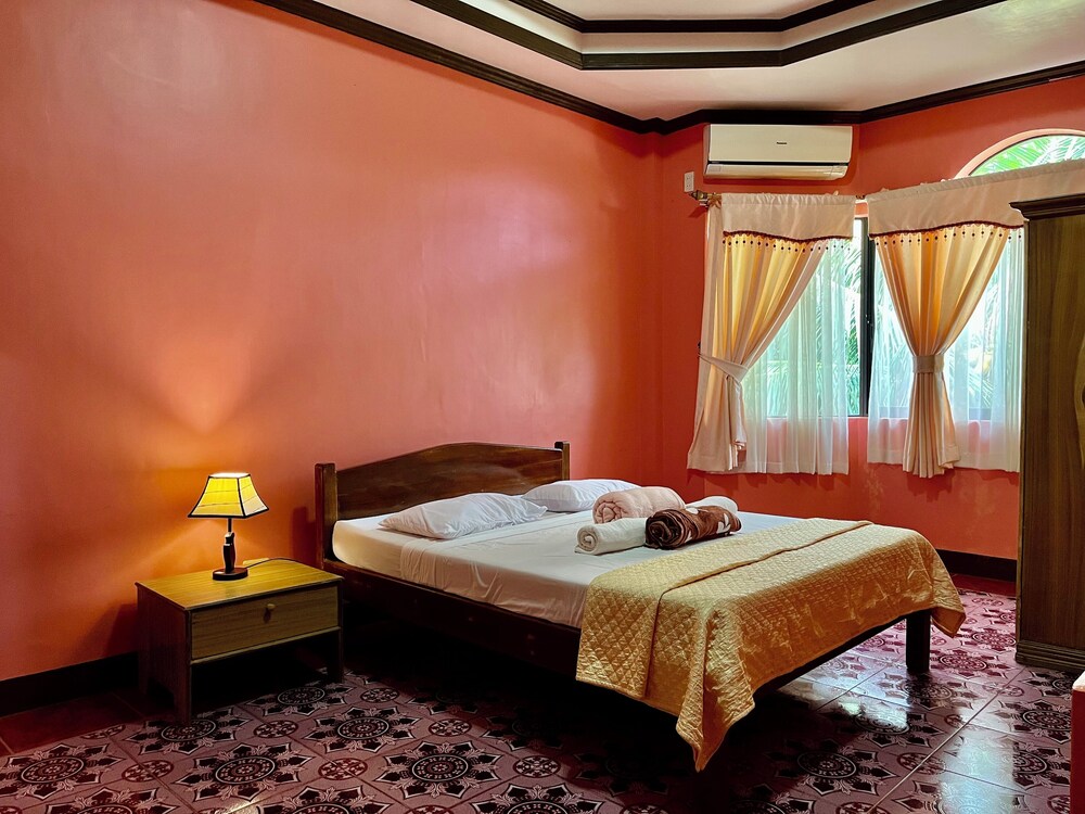 South Villa Apartelle Panglao Bohol