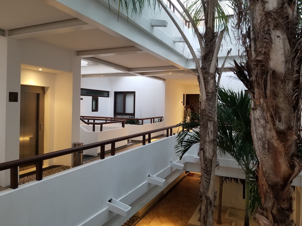 Hotel Charming 2 bedroom Apartment within Bahia Principe Resort - Image 1