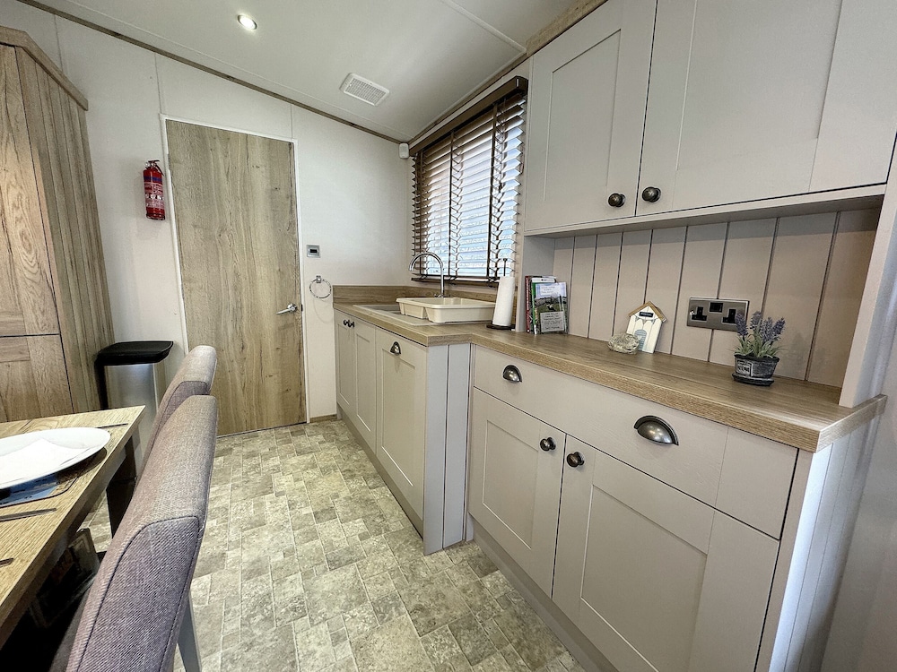 Hopton Lodge Retreat