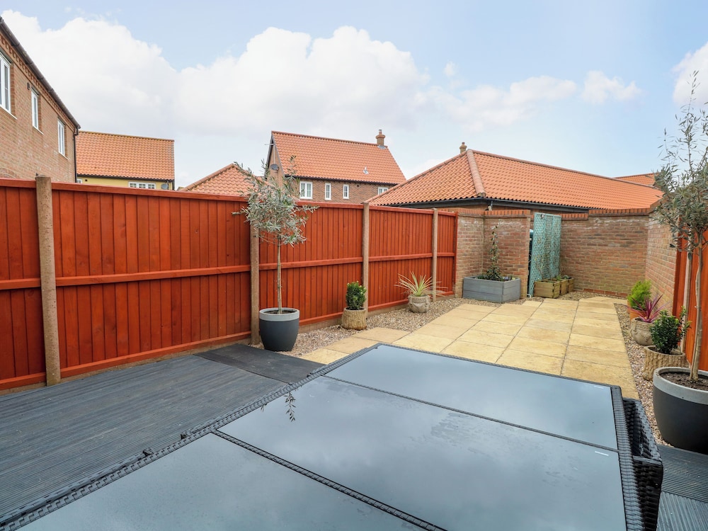 19 Stablefield Way