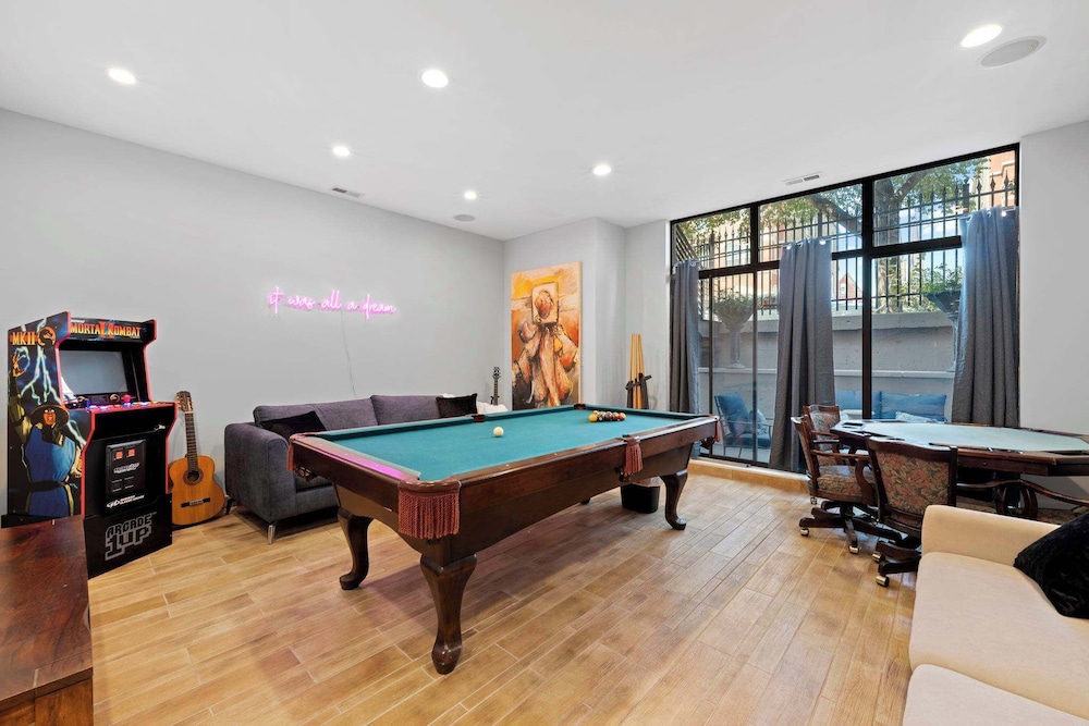 Zen 5 Bedroom Family Escape