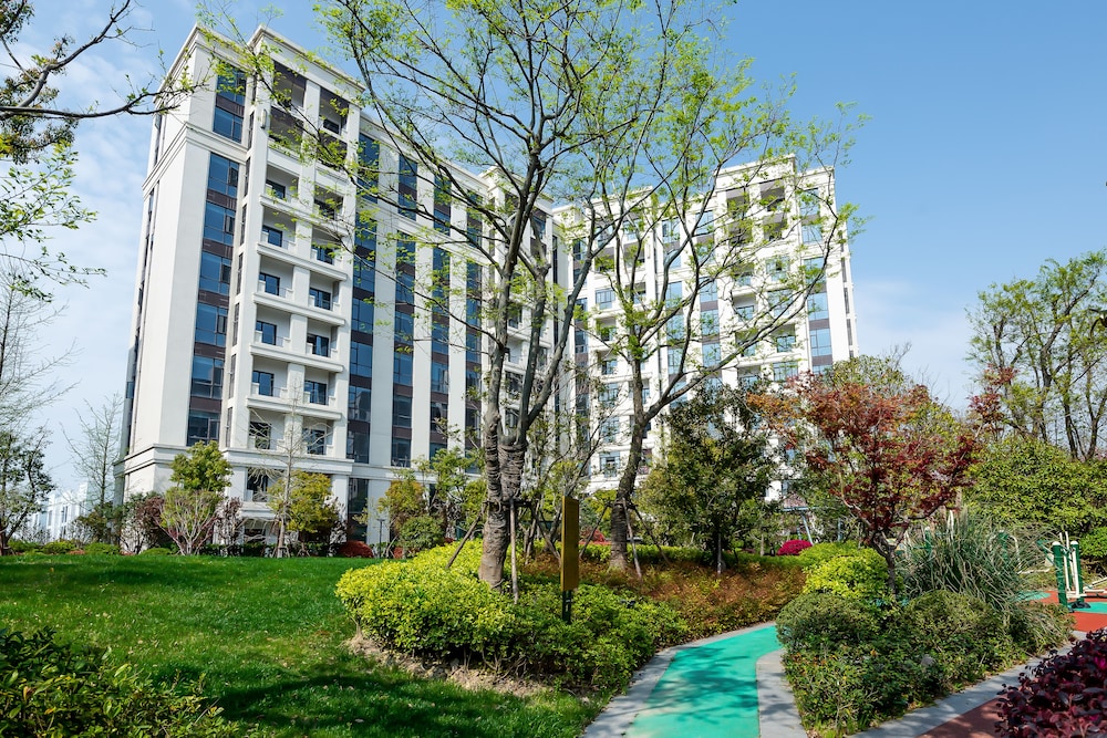 Shanghai Xinchuan Boutique Apartment