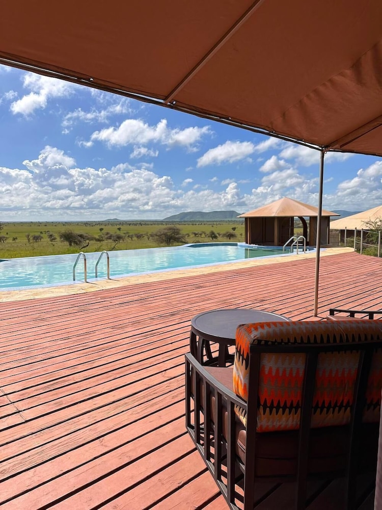 Arukore Simba Camp-Serengeti view 4