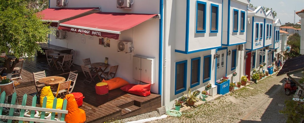 Iola Otel - Image 55