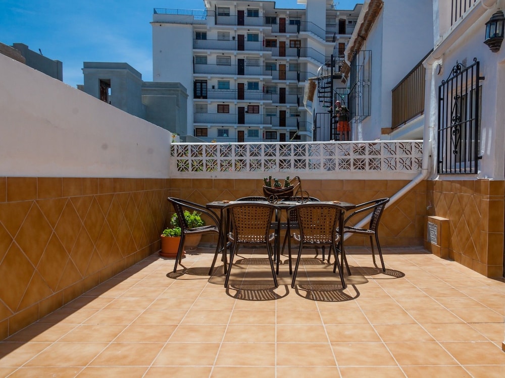 Aptos Pueblo Andaluz Nerja