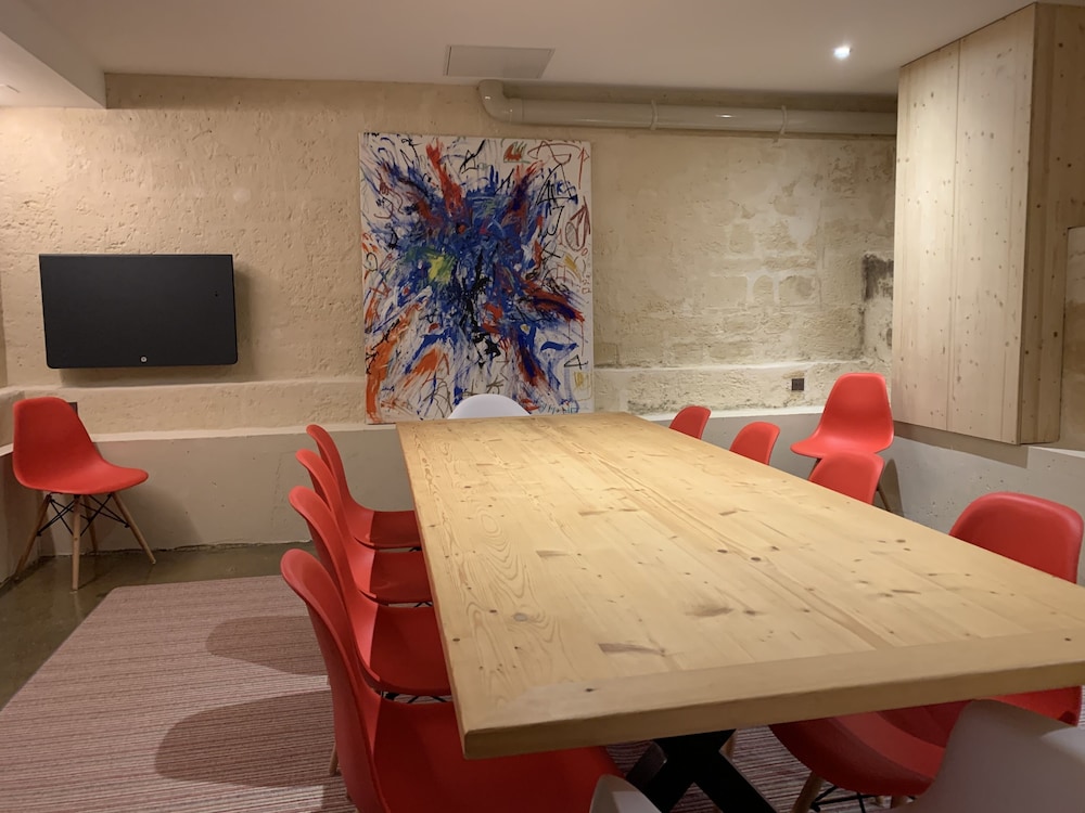 meeting & event spaces
