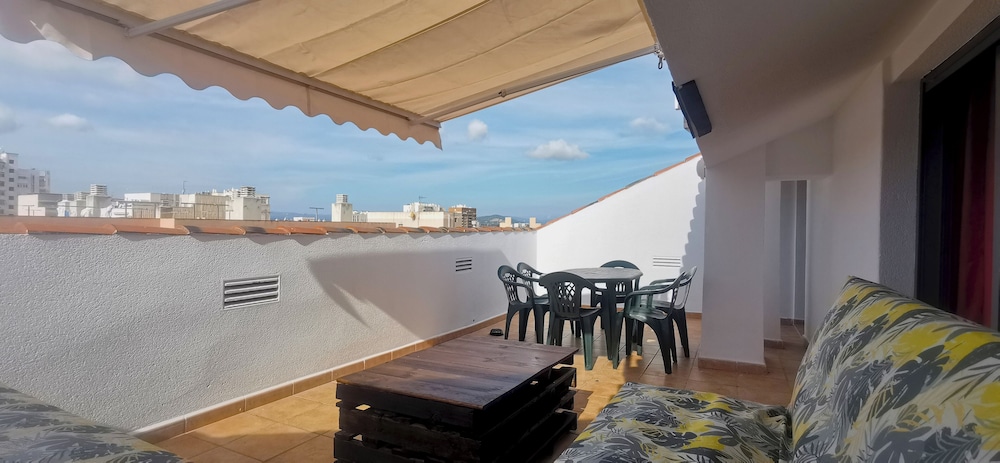 Apartamentos LA PARRETA CENTRO