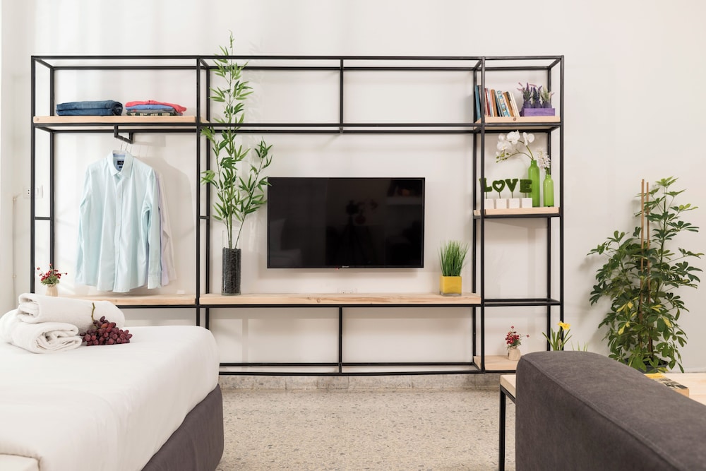 Garage Studio in Mar Mikhael