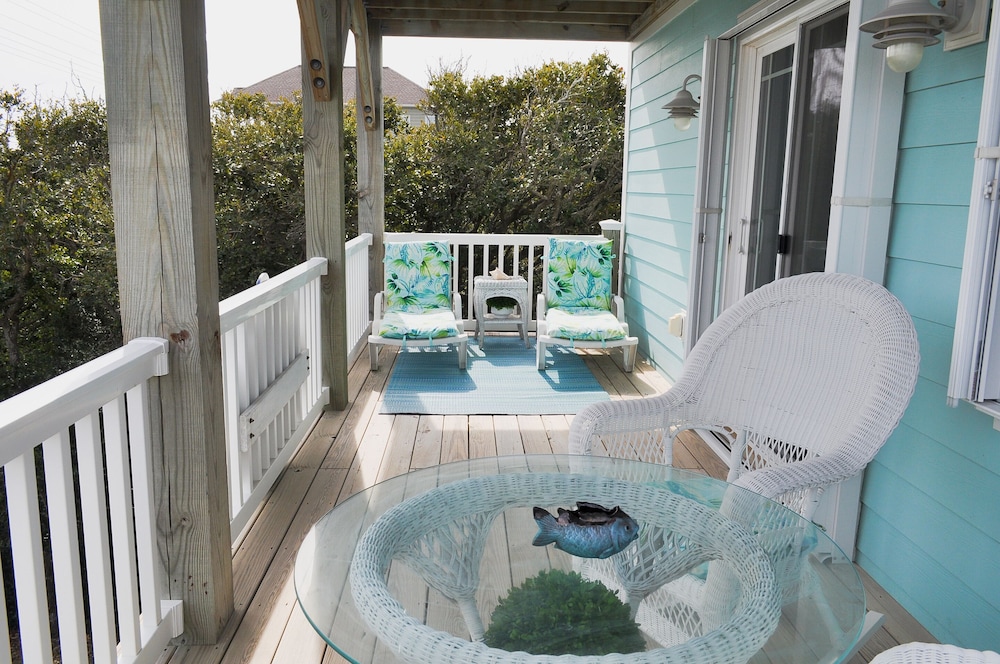 Sea Sound Blessing by Topsail Realty