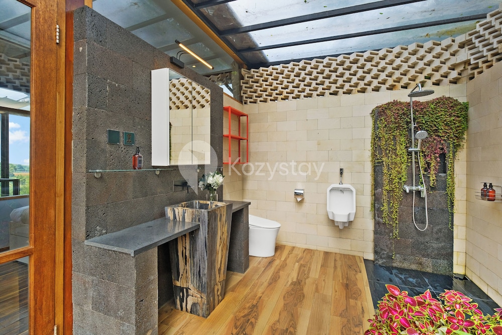 Griya Keraton Villa by Kozystay - Dago