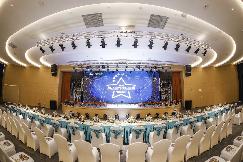 meeting & event spaces