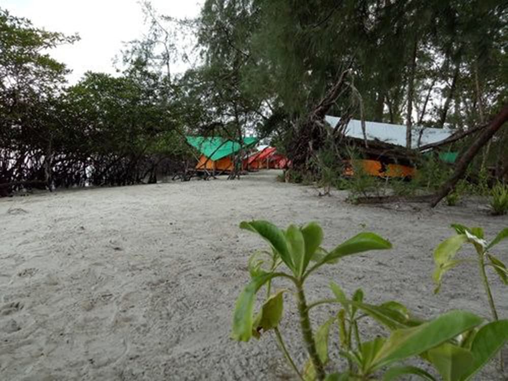 Koh Rong Love Resort - Hostel